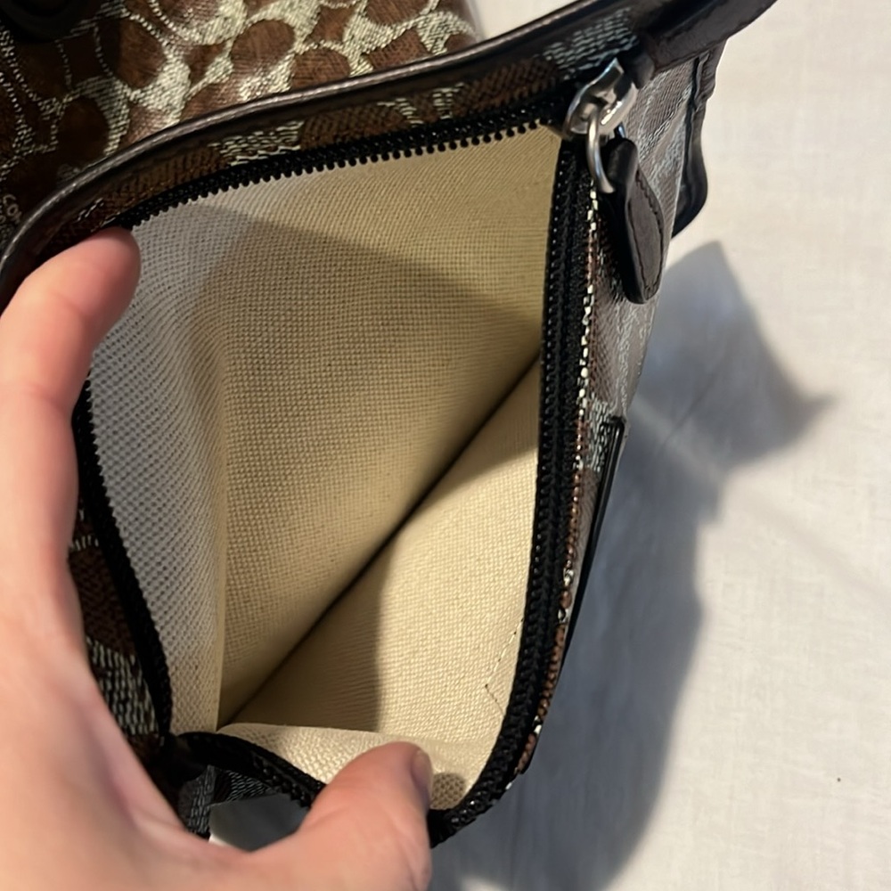COACH Coated Canvas Signature Taxi Tote Tan - Picture 5 of 14